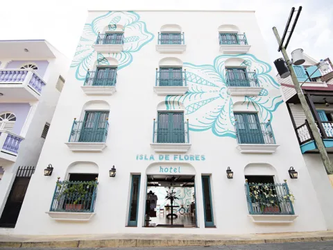 Hotel Isla de Flores