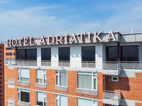 Adriatika Hotel & Residence