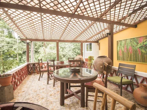 Eco Suites Uxlabil Guatemala