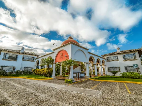 Hotel Soleil La Antigua
